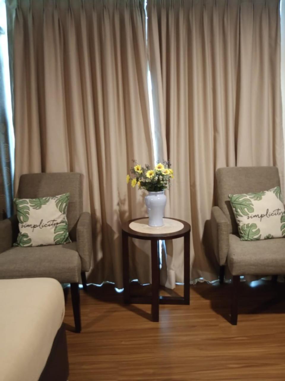 Ain Studio Apartment Κότα Μπάρου Δωμάτιο φωτογραφία